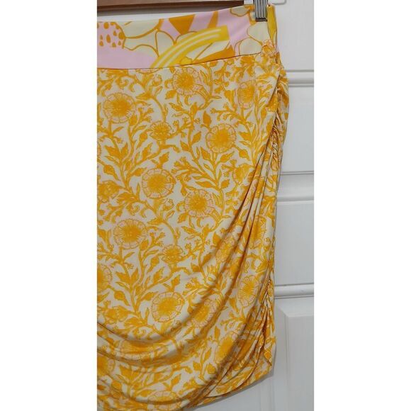Free People womens medium ruched smocked mini skirt yellow pink - Picture 2 of 7